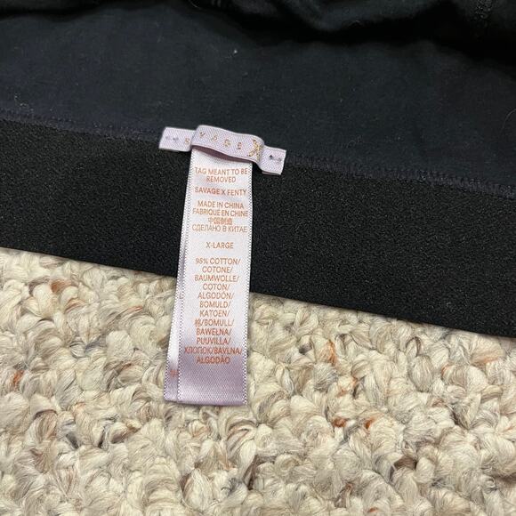 Savage X Fenty Bralette Sz XL Black PRinted Light Support Metallic - Picture 3 of 6